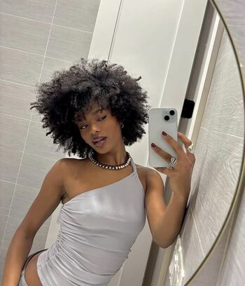 Full leaked Maya boyd page private photo