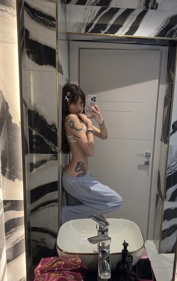 Full leaked Maya milano private photo