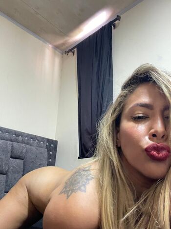 Full leaked Maya soles private photo