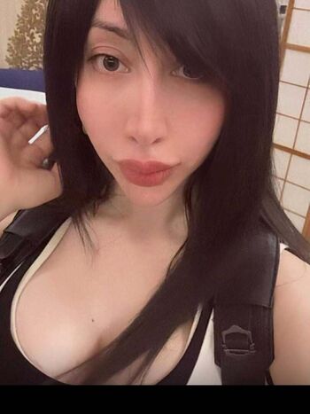 Full leaked Maya tharmr private photo