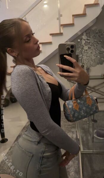 Full leaked Mayaa zr private photo