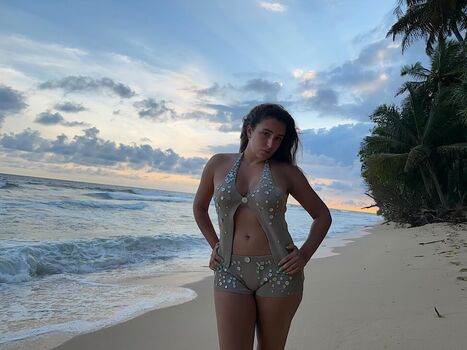 Full leaked Mayadorable page private photo