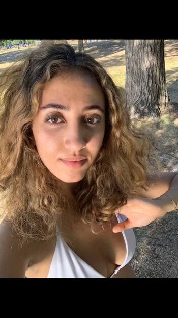 Full leaked Mayaelfathi private photo