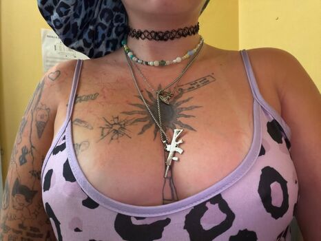 Full leaked Mayobinks private photo