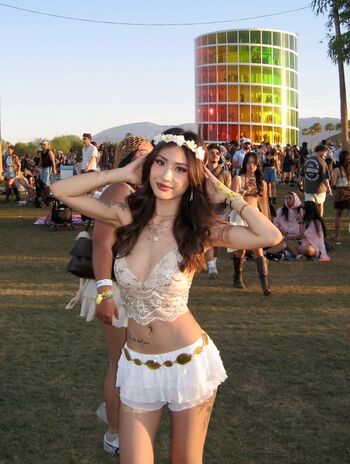 Full leaked Maysnow liu private photo