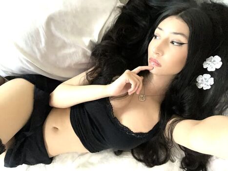 Full leaked Mazedarko private photo