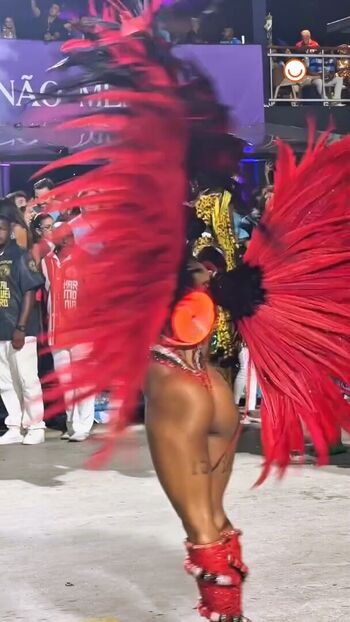 Full leaked Mc rebecca private photo