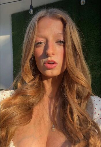 Full leaked Mccoy private photo