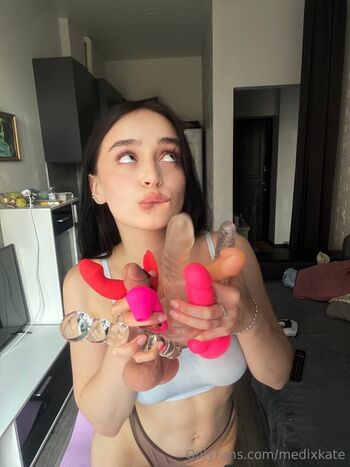 Full leaked Medixkate private photo