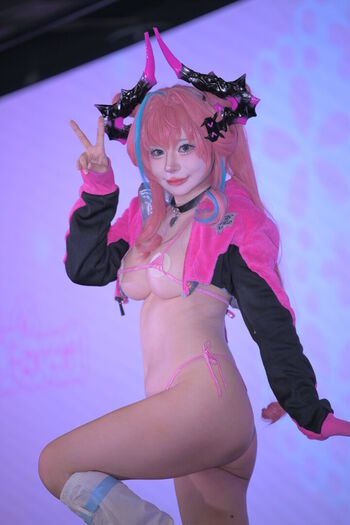 Full leaked Meenfox page private photo