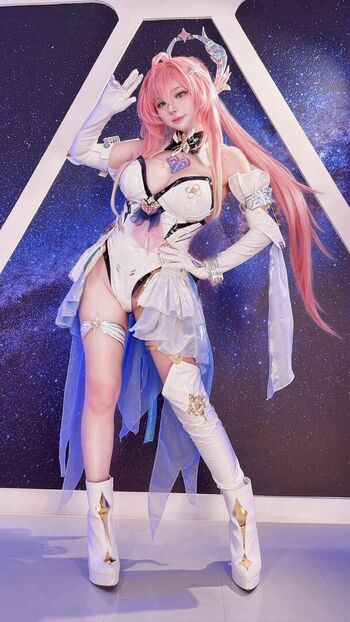 Full leaked Meenfox private photo