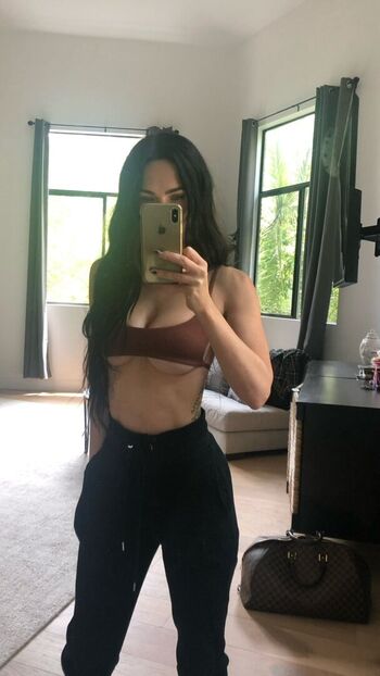 Full leaked Megan fox private photo