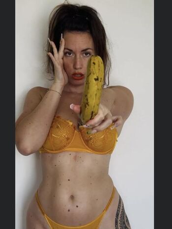 Full leaked Megane de kohlanta private photo