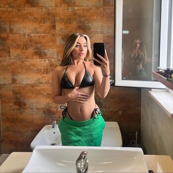 Full leaked Meganloxley private photo