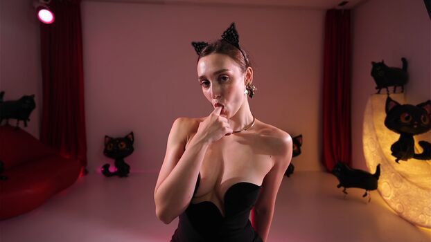 Full leaked Meganmeow page private photo
