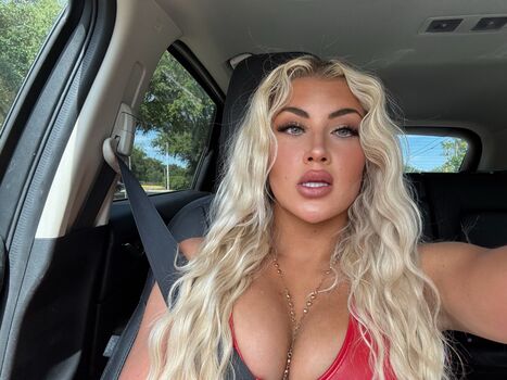 Full leaked Meghan walker private photo