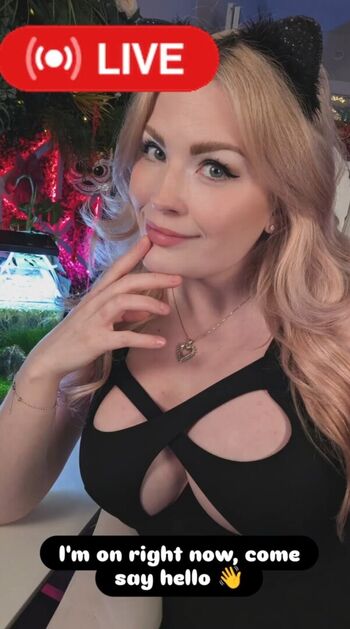 Meghan Yeah / meghan_yeah