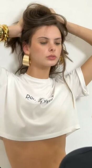 Full leaked Meika woollard private photo