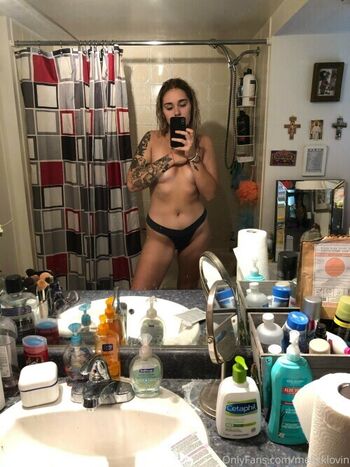 Full leaked Mekkk private photo
