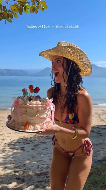 Full leaked Mel maia private photo