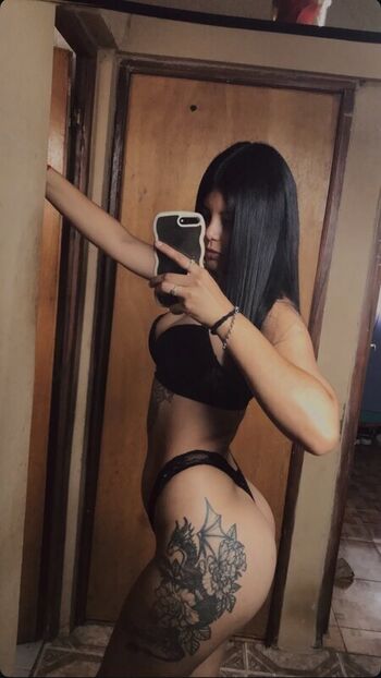 Full leaked Melamore private photo