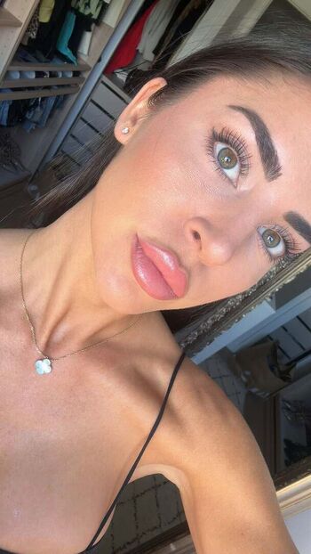 Full leaked Melania puntas private photo