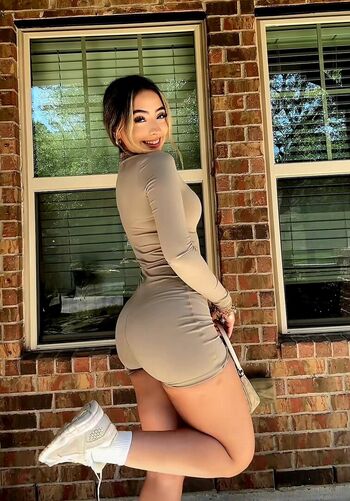 Full leaked Melanie private photo