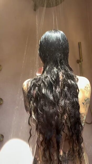 Full leaked Melanie martinez private photo