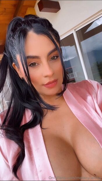 melany.latina