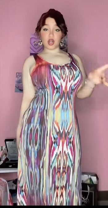 Full leaked Melek azad private photo