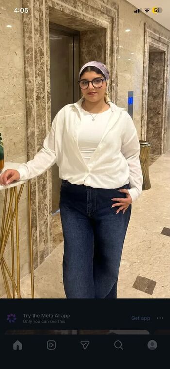 Full leaked Melek azad private photo