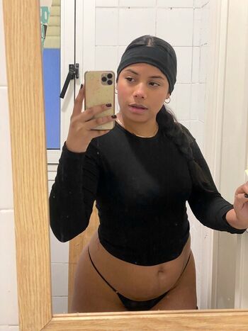 Full leaked Melgoddesx page private photo