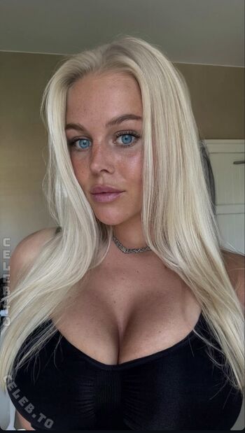 Full leaked Melisande mlnk private photo