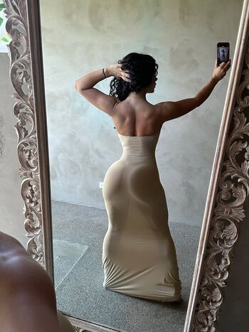 Full leaked Melissa page private photo