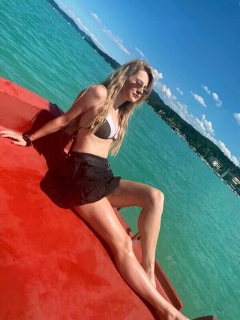 Full leaked Melissa naschenweng private photo