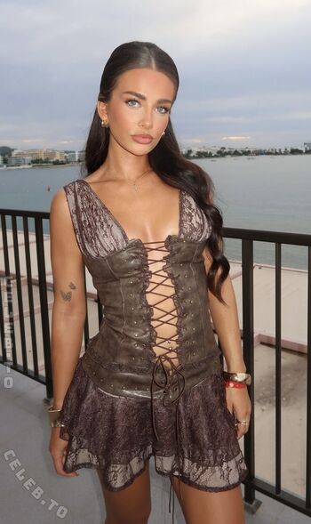 Full leaked Mell richards page private photo
