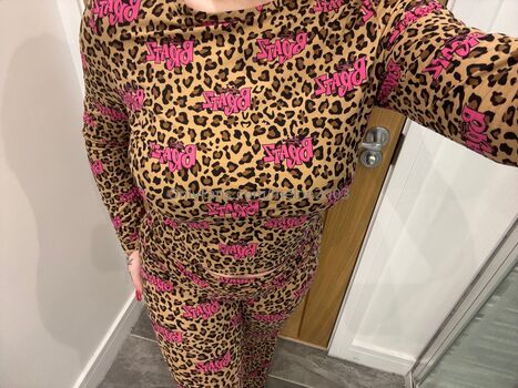 Full leaked Melon private photo