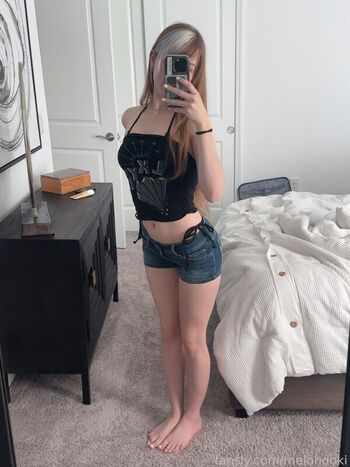 Full leaked Melondoki private photo