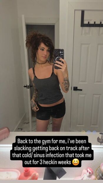Full leaked Meloniemac private photo