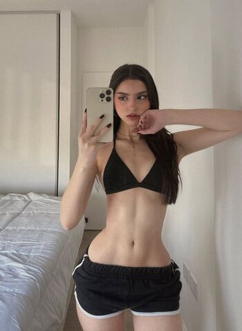 Full leaked Melprzz page private photo