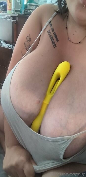 Full leaked Melydaisy private photo