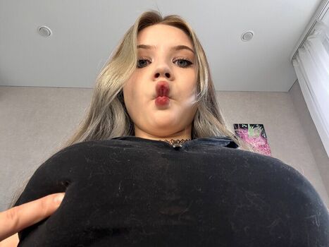 Full leaked Merciabawden private photo