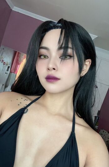 Full leaked Mercyuyu private onlyfans photo