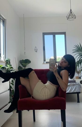 Full leaked Meshi roter private photo