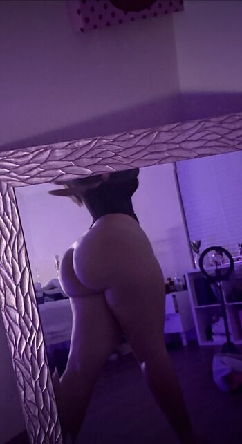 Full leaked Mfknnstargirl page private photo