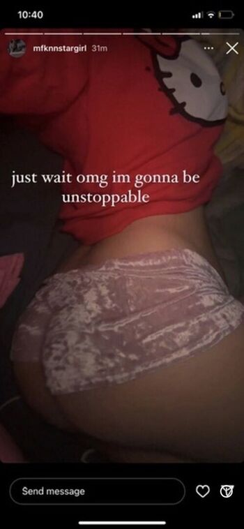 Full leaked Mfknnstargirl page private photo