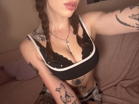 Full leaked Mformorphine private photo