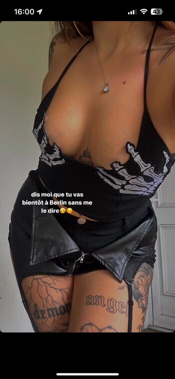 Full leaked Mh lyne private photo