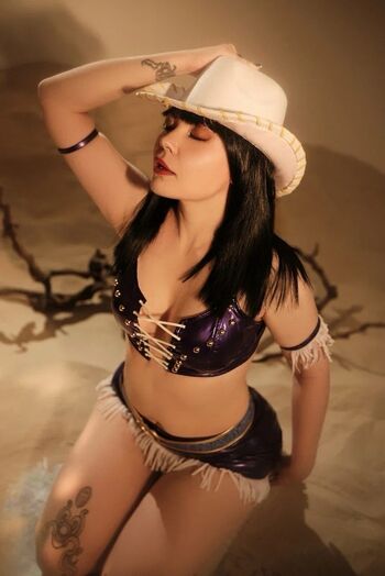 Full leaked Miray cosplay private photo