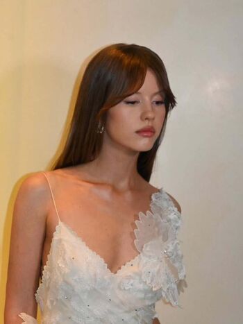 Full leaked Mia goth private onlyfans photo